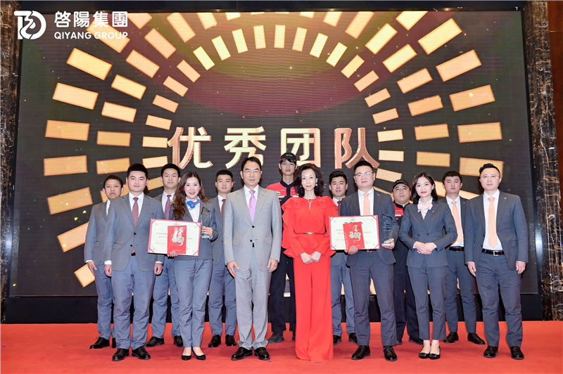 081913444565.jpg 4b0489b5-e1dd-4052-bf90-ac884a4a2603.jpg