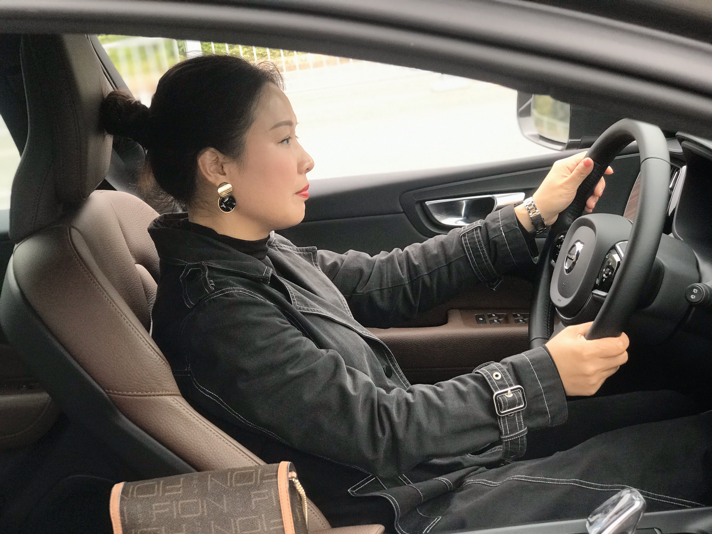 281320341795.jpg d910e11f33b334408a99cf17ee599d7.jpg