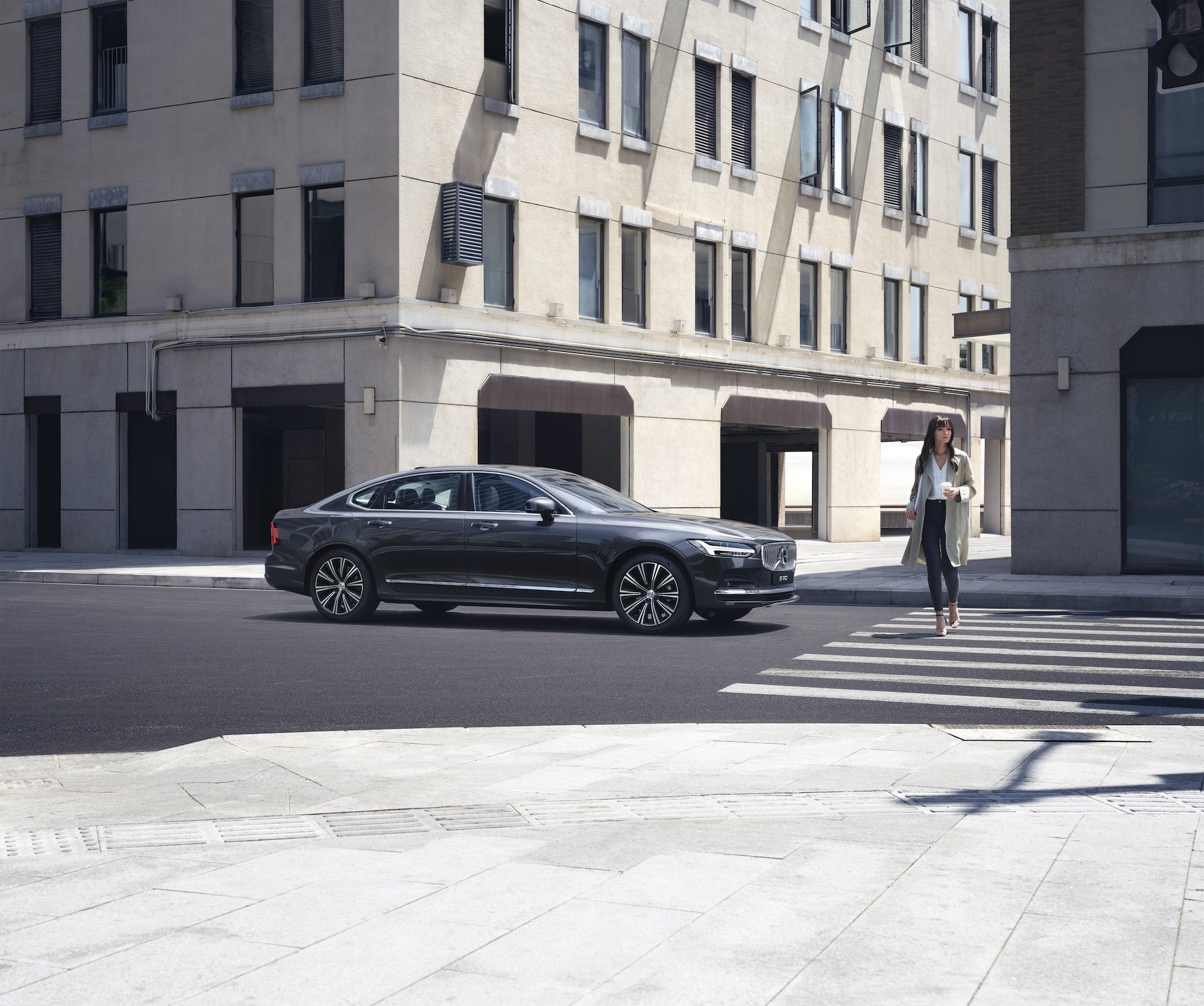 121550475080.jpg volvo-citysafety 0628£¨inscription£©cmyk(1).jpg