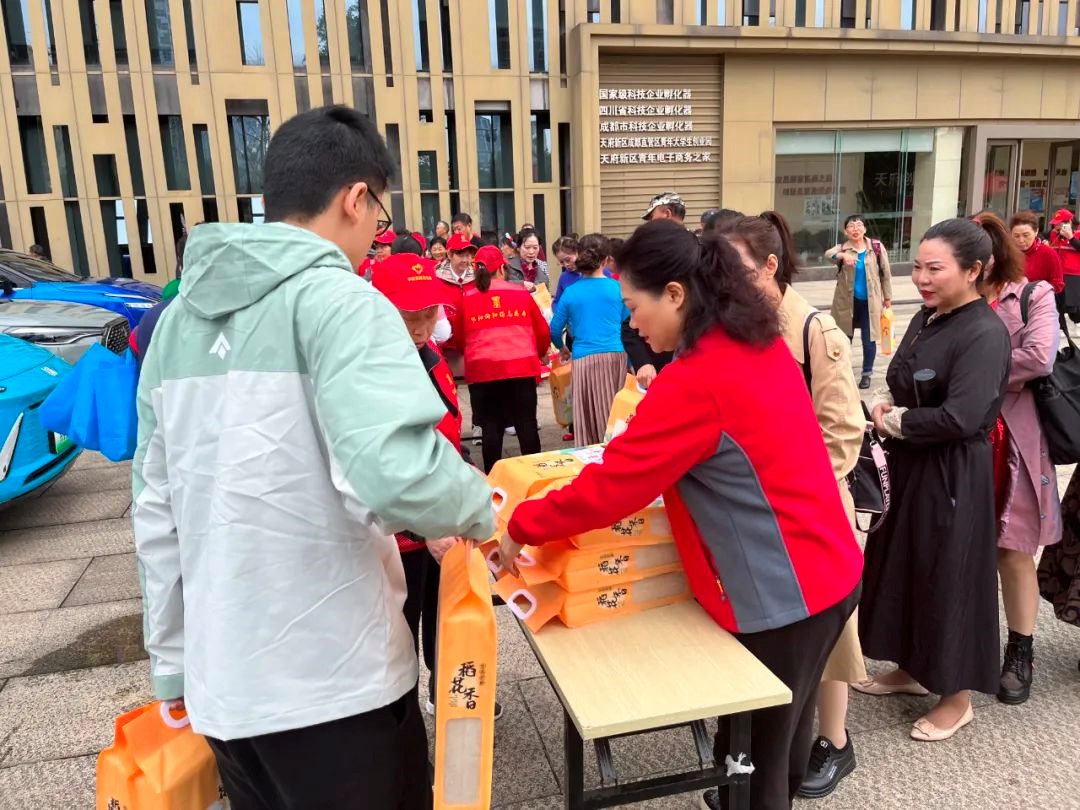 071618411895.jpg 12.jpg