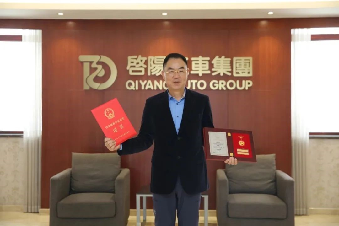 271422401969.jpg 3.jpg