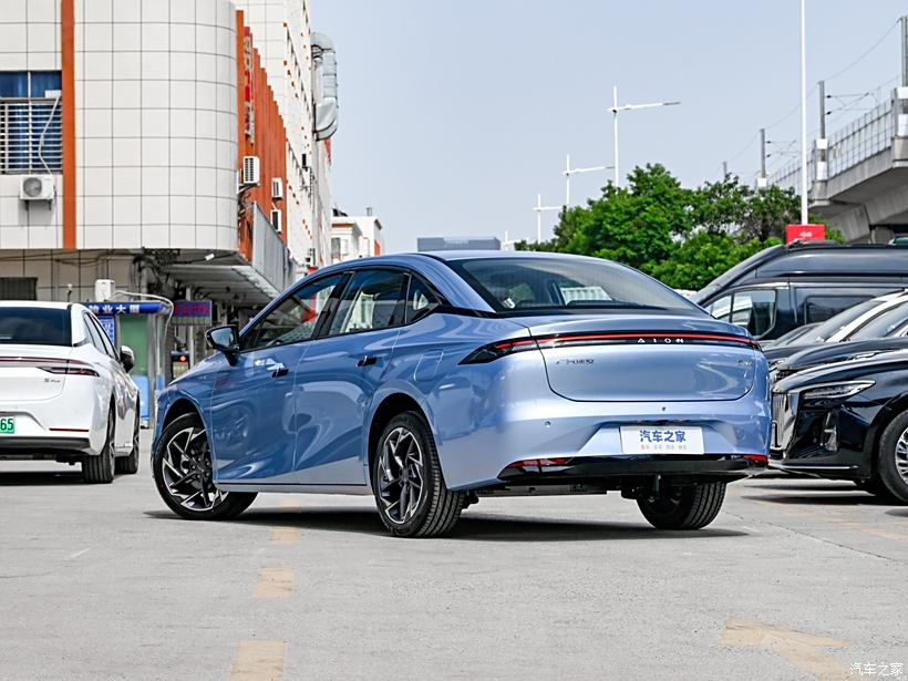 031736045336.jpg 820_ChxoHWZPMTeAK_XvAArGIxf6dP8849.jpg