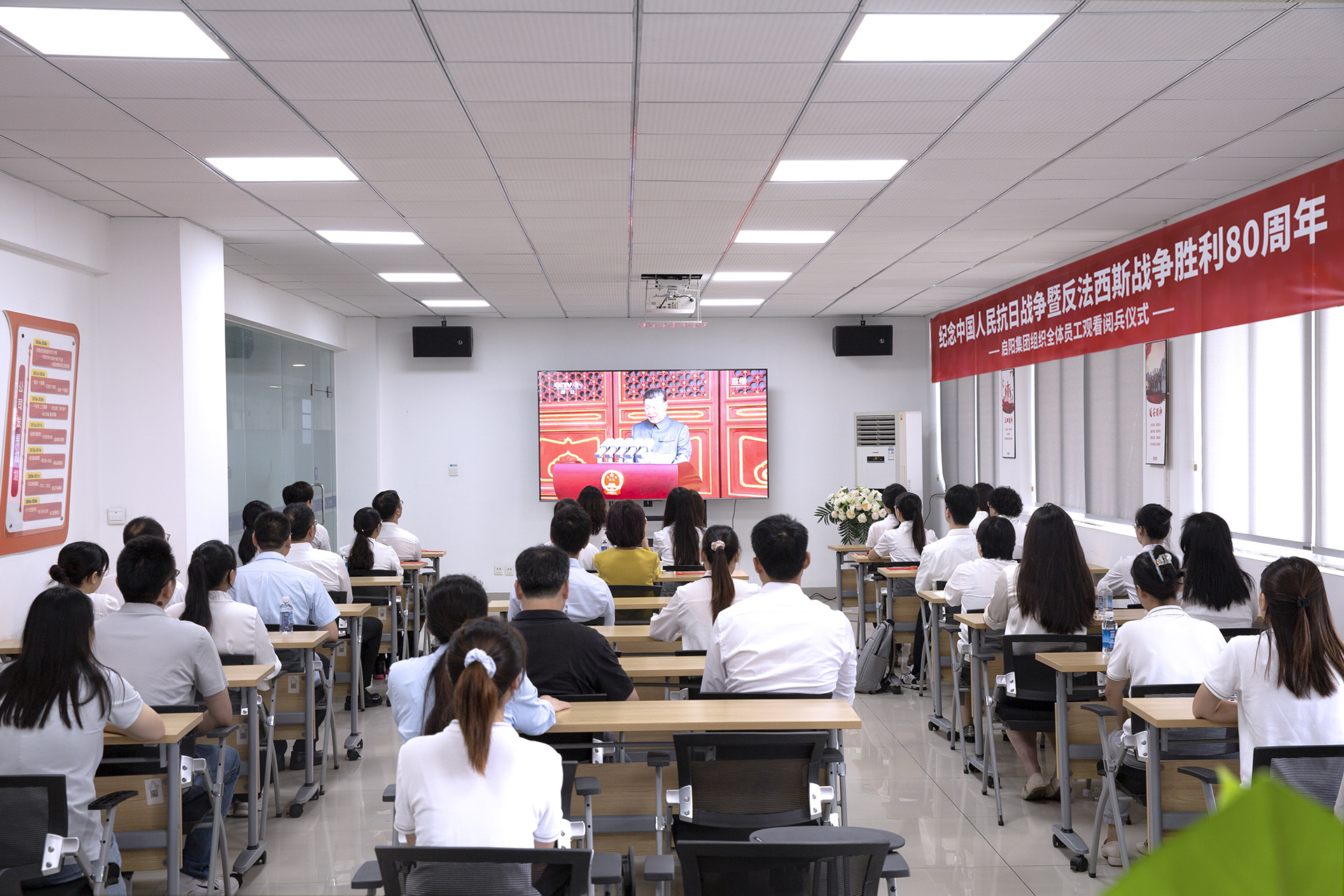 041118125496.jpg 2P7A0555 拷贝.jpg