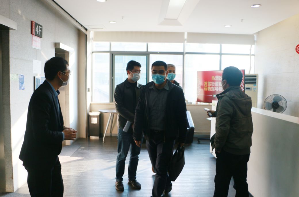 多志成城，携手抗疫 | 筼筜街路主任苏克一行莅临欧宝OB领导复工情况